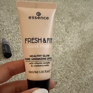 Fresh & Fit Awake Primer - Cream